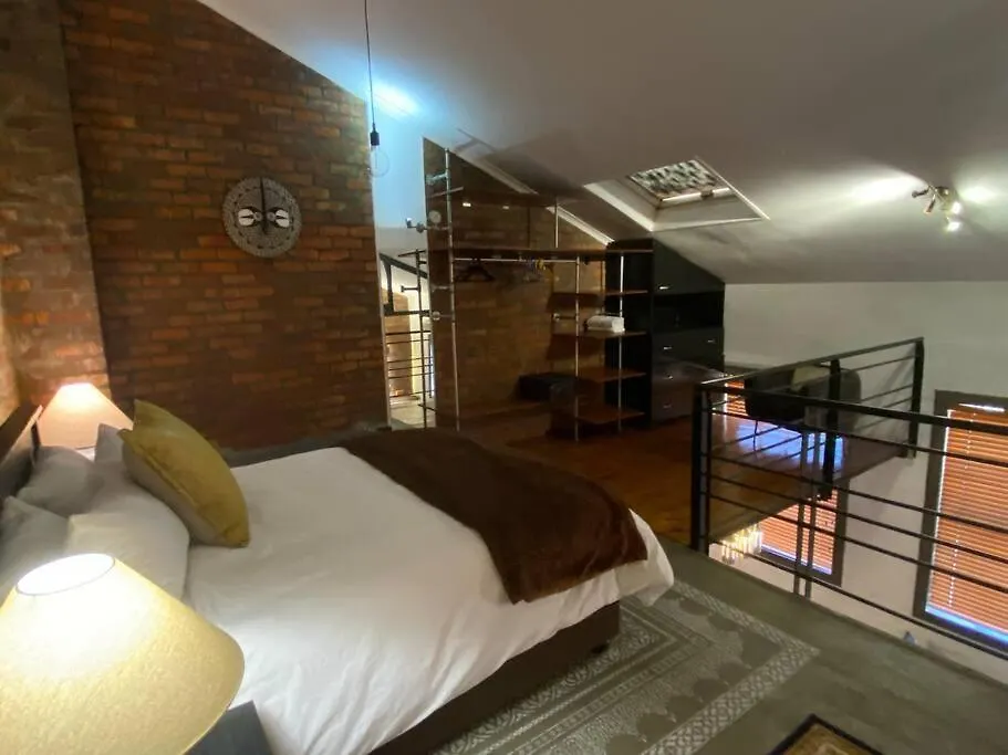 Apartment Luxury Loft Style Living , De Waterkant, Capetown Cape Town