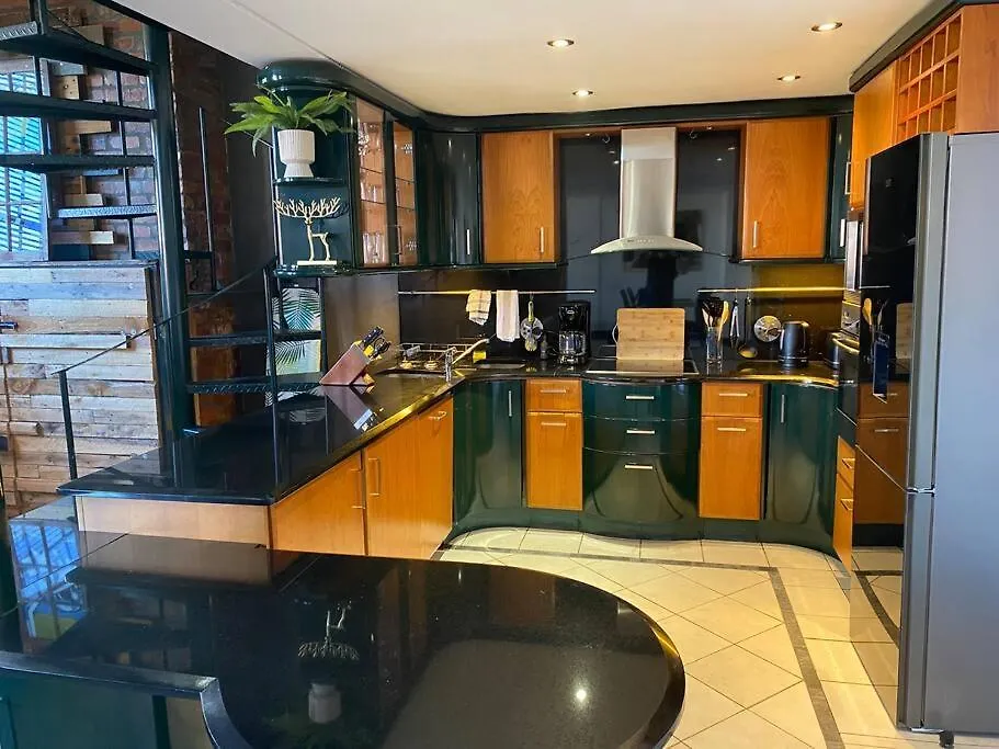 Luxury Loft Style Living , De Waterkant, Capetown Cape Town Apartment